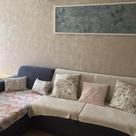 Family Wellness Apartman Hajduszoboszlo Exterior photo