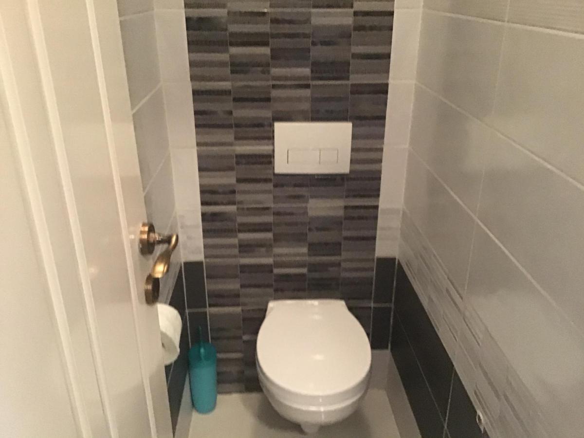 Family Wellness Apartman Hajduszoboszlo Exterior photo